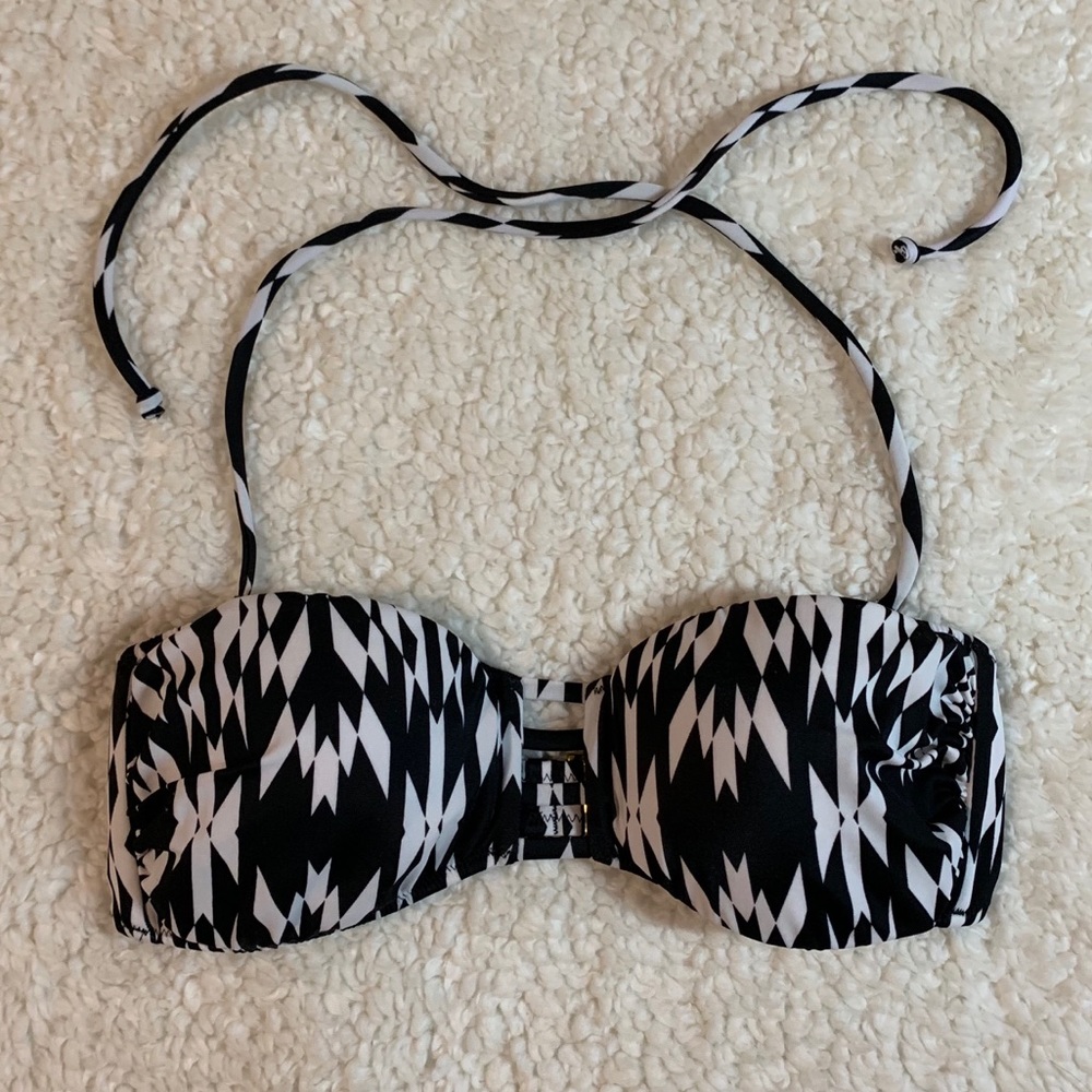 Bandeu Bikini Top